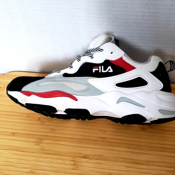 Fila Ray Tracer retro trainers - Picture 2 of 5